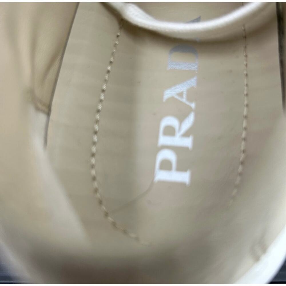 Women's Prada re-wheel gabardine sneaker in
Desert beige size 40.5 made in Italy - Picture 10 of 13